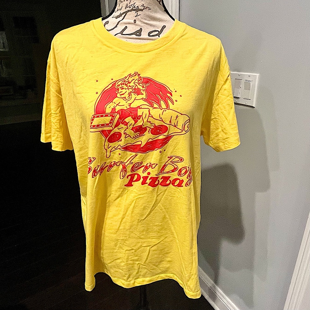 Netflix Stranger Things Surfer Boy Pizza Graphic Tee Shirt - Picture 5 of 16